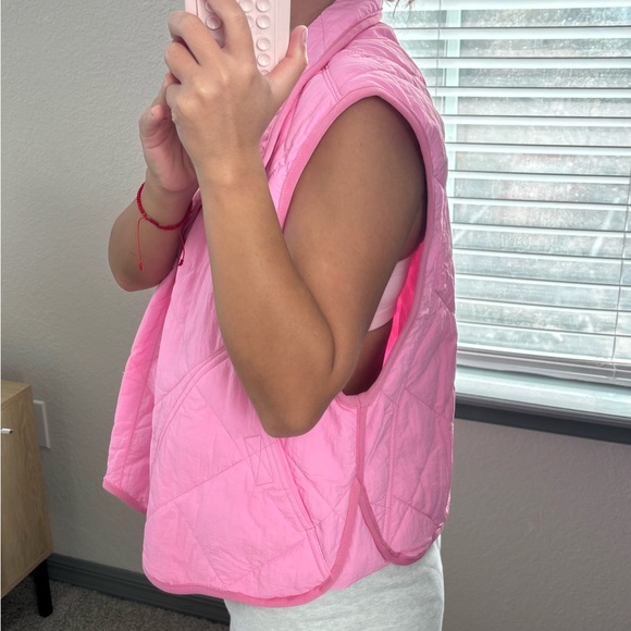 Free People Pink Quilted Sleeveless Hoodie - Picture 1 of 6